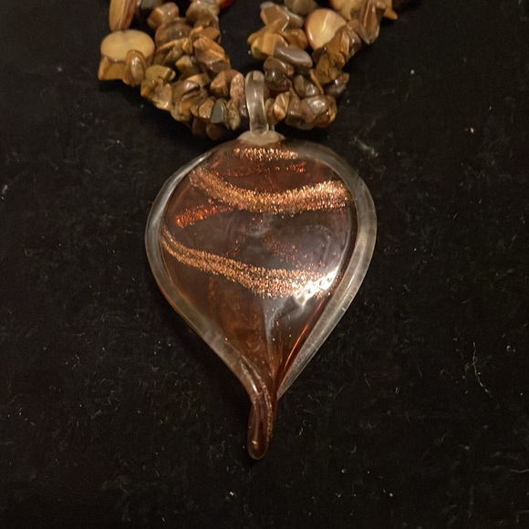 Jewelry - Picture 3 of 4